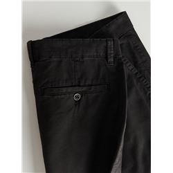 Chinohose mit hohem Baumwollanteil