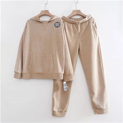 Детский спортивный костюм