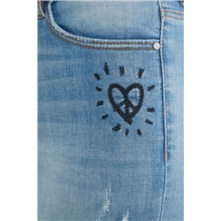 Pantalón vaquero skinny corazón