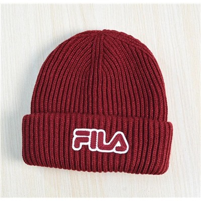 Повседневная вязаная шапка ФИЛ*А