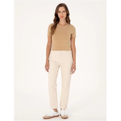 Kum Regular Fit Crop Tişört