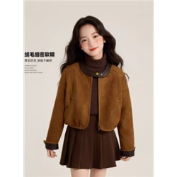 Курточка для девочек. Тренд 2026