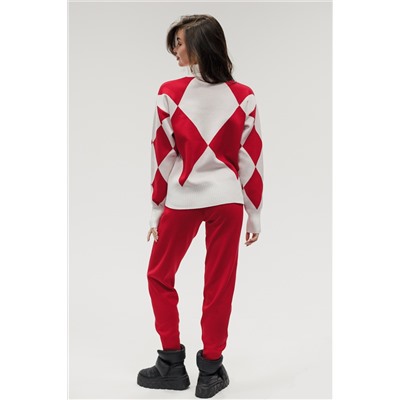 Вязаный костюм трикотажный с брюками