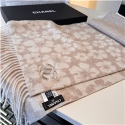 Нежный кашемировый шарф  Chane*l