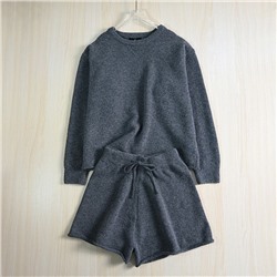 Классный нежный и эластичный трикотажный костюм с шортами  Экспорт