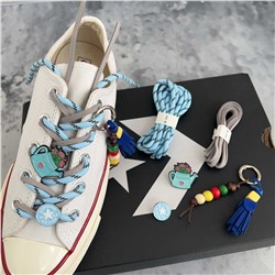 Модный  яркий набор подвесов для кед (4 цвета)