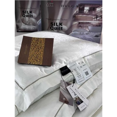 Невероятно нежное шелковое одеяло премиум класса   BVLGAR*I Hote*l Duba*i
