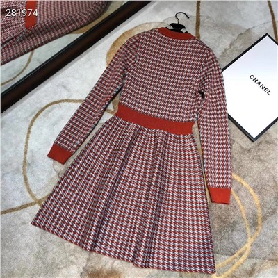 Платье Chanel 777