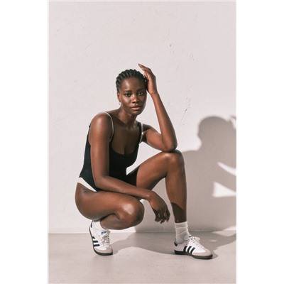 Bañador color block B&W espalda descubierta