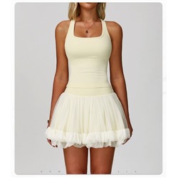 Кроп-топ с внутренней подкладкой с чашками