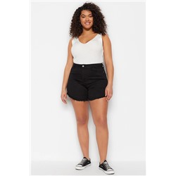 Trendyol Curve Siyah Paçası Püsküllü Esnek Skinny Denim Şort & Bermuda TBBSS23CJ00016
