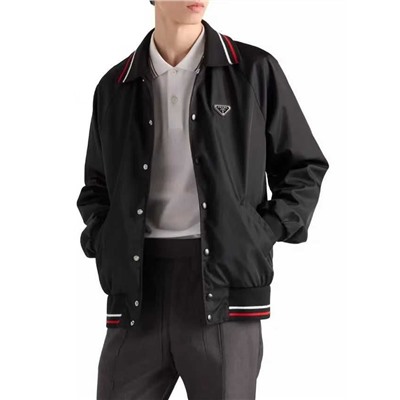 Мужская куртка  ПРАД*А