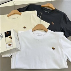 Набор из 3-х базовых мужских футболок Abercrombie & Fitch 🤍  по шикарной цене   В официальном магазине они почти в 3 раза дороже  Экспорт