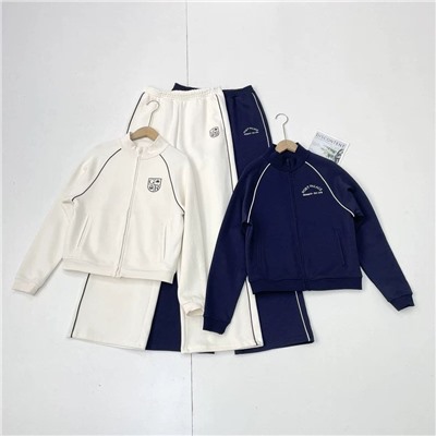 Женские трикотажные штаны с карманами в боковом шве  МАА*Г