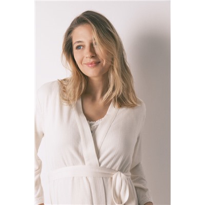 Bata "maternity" cinturón blanco