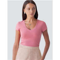 Футболка из плотного трикотажа с плетением риб 1*1