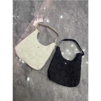 Стеганая сумка с вышивкой бренда   LULULEMO*N