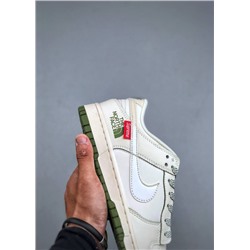 Nike SB Dunk Low x The North Face x Supreme