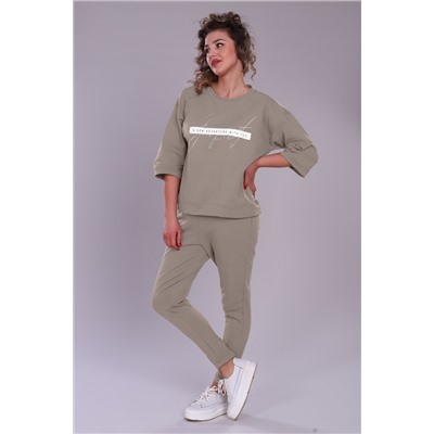 Костюм женский с брюками и кофтой 303