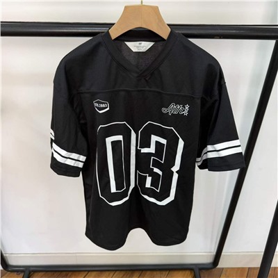 Детская спортивный быстросохнущая футболка  H*M 🖤  Состав: 100% полиэстер