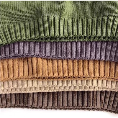 Вязаный свитер