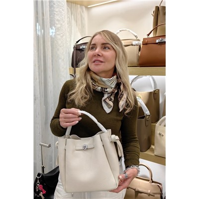 Сумка женская натуральная кожа арт. 16830  Размер: 23*10*23 см Желтый