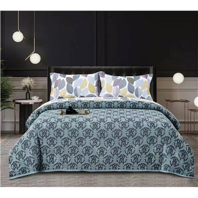 Скидки🔥Кавалли   плед + простыня+ наволочки   100% люкс хлопок  Простыня наволочки сатин  В набор входит: Плед махровый: 200-230см-1шт Простыня сатин 230*250см-1шт  Наволочки сатин 50*70см-2шт