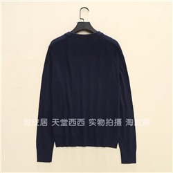 Свободный женский свитер с круглым вырезом Ma*x&C*o