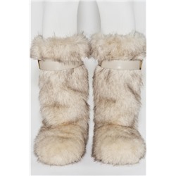FAUX FUR BOOTS WITH STRAP SKI COLLECTION, CHARACTERISTICS