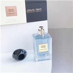 Холодный и чистый аромат парфюмерной индустрии Armani blue rock grass