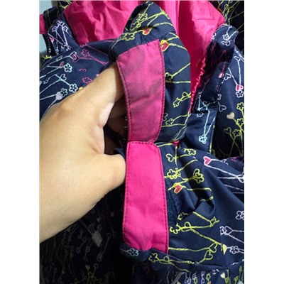 Влажные салфетки для курток,супер вещь. Удобно точечно оттереть светлые вставки,рекомендую 👌10 шт в упаковке. В наборе 10 пачек