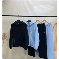 Спортивный костюм Nik*e x Drak*e Noct*a из линейки Tec*h Fleec*e