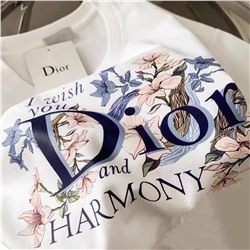 Футболка женская с принтом Dio*r