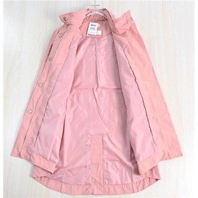 Тонкая ветровка с капюшоном