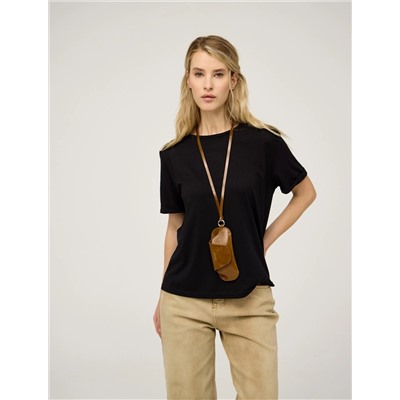 Черная футболка "Мережка"