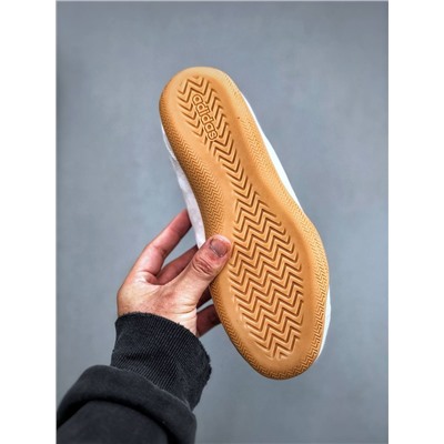 Adida*s Urban Reverie