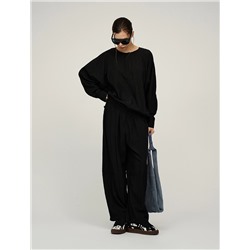 Черная блузка «Паук» с кольцом на рукаве