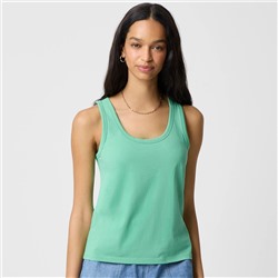 Scoopneck tank top