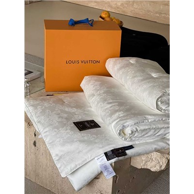 Роскошное одеяло в полном комплекте упаковки   🌸LOUI*S VUITTO*N  Whit*e Hors*e Mano*r