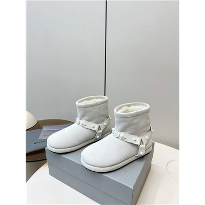 Угги БАЛЕНСИАГ*А