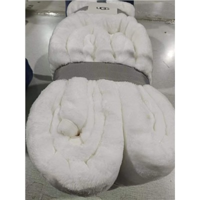 Мягкий нежный плед UG*G