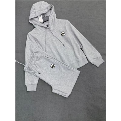 Распродажа костюм  karl