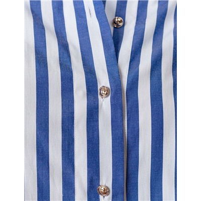 Блузка свободного силуэта с золотистыми пуговицами