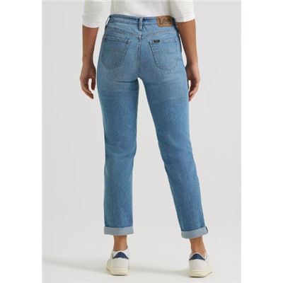 Women's Legendary 90's Taper Leg Jean