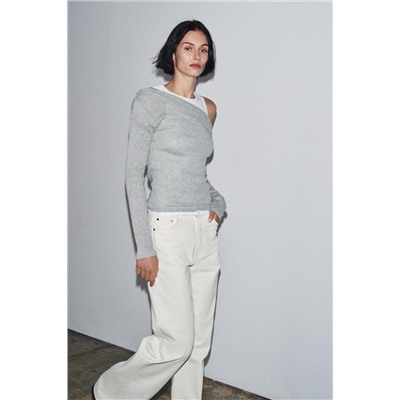 CAMISETA ASIMÉTRICA EFECTO DOBLE