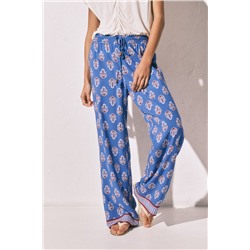 Pantalón largo estampado sello azul