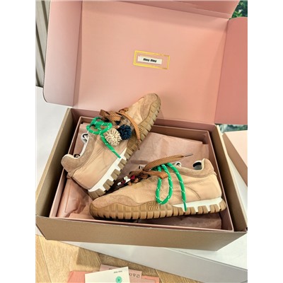 Кроссовки качество  люкс натуральная кожа