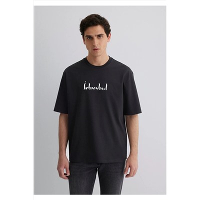 Mavi İstanbul Baskılı Siyah Tişört Relaxed Fit / Rahat Kesim 0612999-900