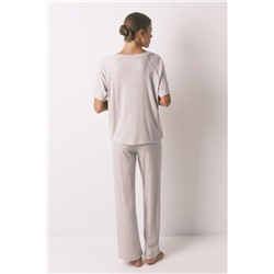 Pijama largo canalé perchado gris