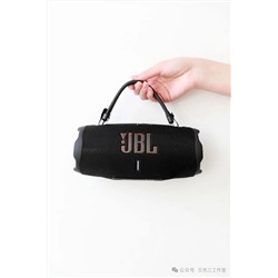 Портативная колонка   JB*L Charge 6